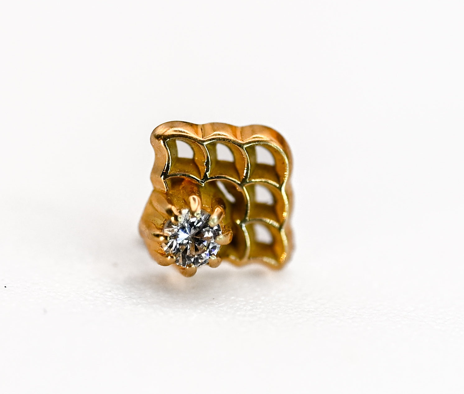 KIWI SCALLOPED- 15k Yellow Gold- WHITE CZ