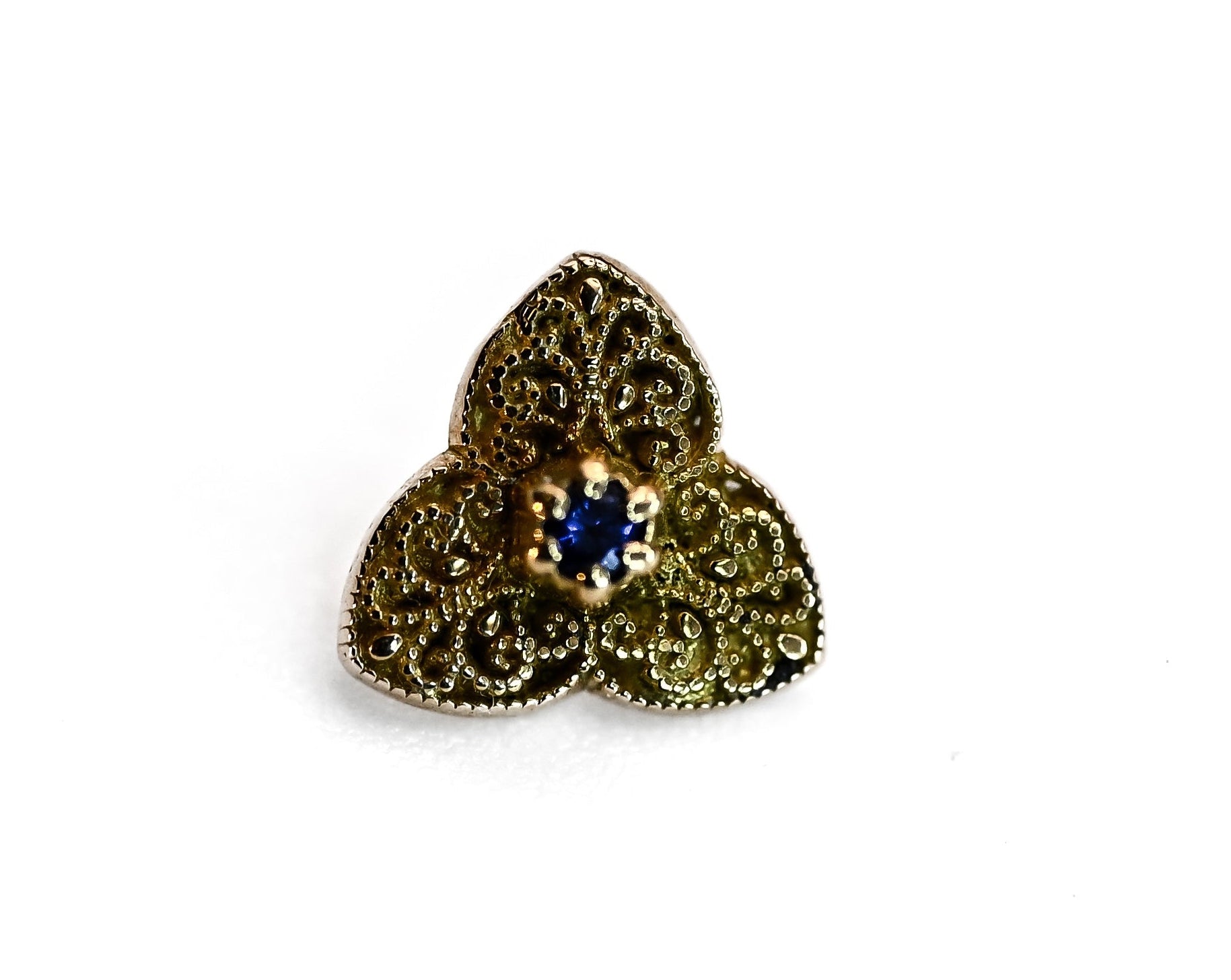 KIWI PAISLEY FLOWER- 15k Yellow Gold- BLUE SAPPHIRE