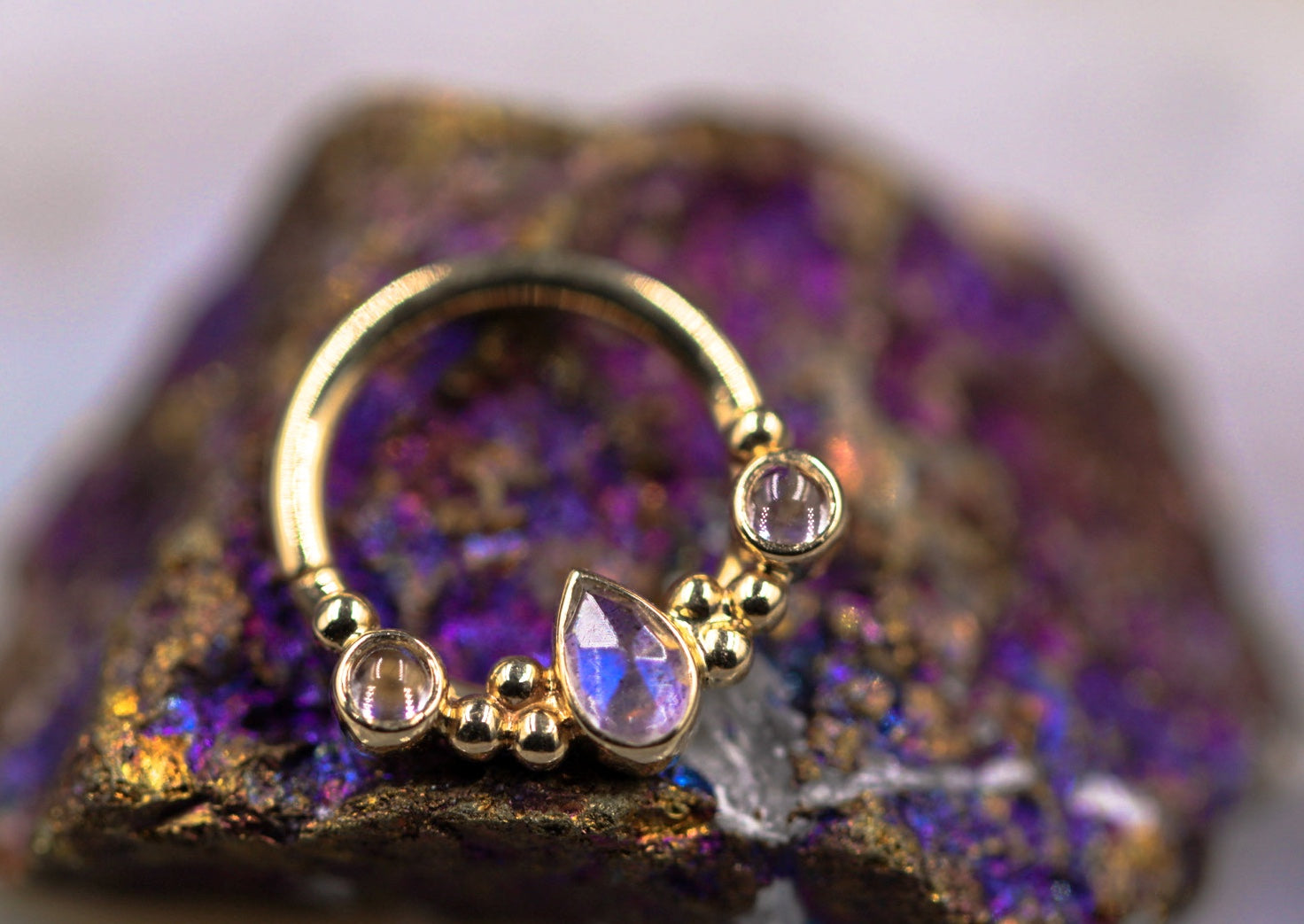 BVLA INSIDE OUT EDEN PEAR- 14k Yellow Gold- LABRADORITE / RAINBOW MOONSTONE- 16g Seam Ring