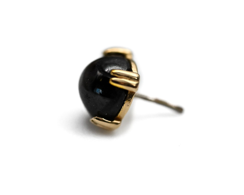 BVLA CAB PRONG- 14k Yellow Gold- BLACK STAR SAPPHIRE